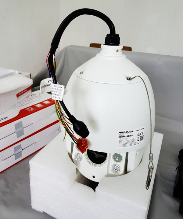 Mở hộp camera HDTVI Hikvision DS-2AE7225TI-A(C) 