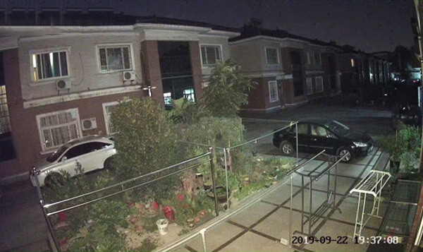 Camera Ezviz C3N 1080P cho hình ảnh sắc nét, có màu vào ban đêm