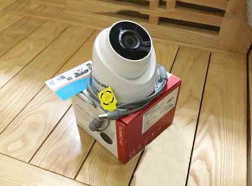 Mở hộp Camera HDTVI Hikvision DS-2CE56H0T-IT3F