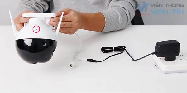 Đèn Led xanh C8C chuyển trạng thái nhấp nháy