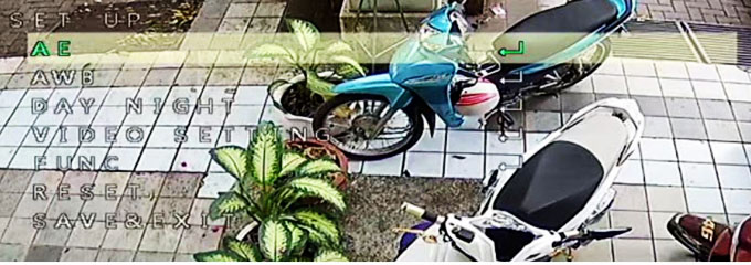 Sau khi vào MAIN MENU chọn AE và để Enter