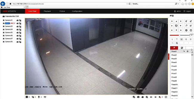 Phóng to camera muốn chỉnh ra